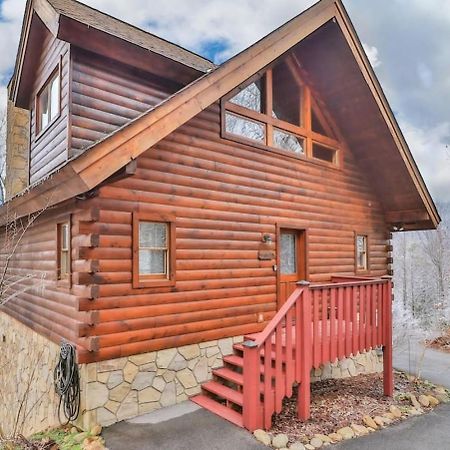 Romantic, Honeymoon Cabin In The Smokies! 개틀린버그 외부 사진
