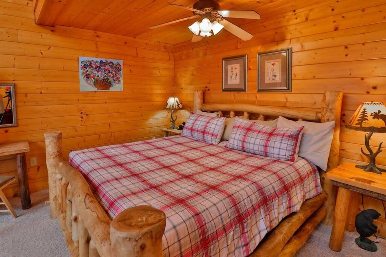 Romantic, Honeymoon Cabin In The Smokies! 개틀린버그 외부 사진