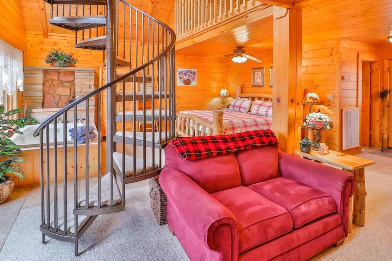 Romantic, Honeymoon Cabin In The Smokies! 개틀린버그 외부 사진