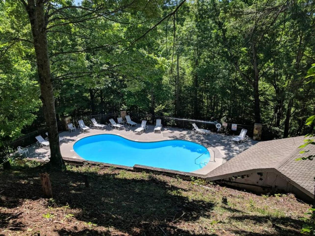 Romantic, Honeymoon Cabin In The Smokies! 개틀린버그 외부 사진